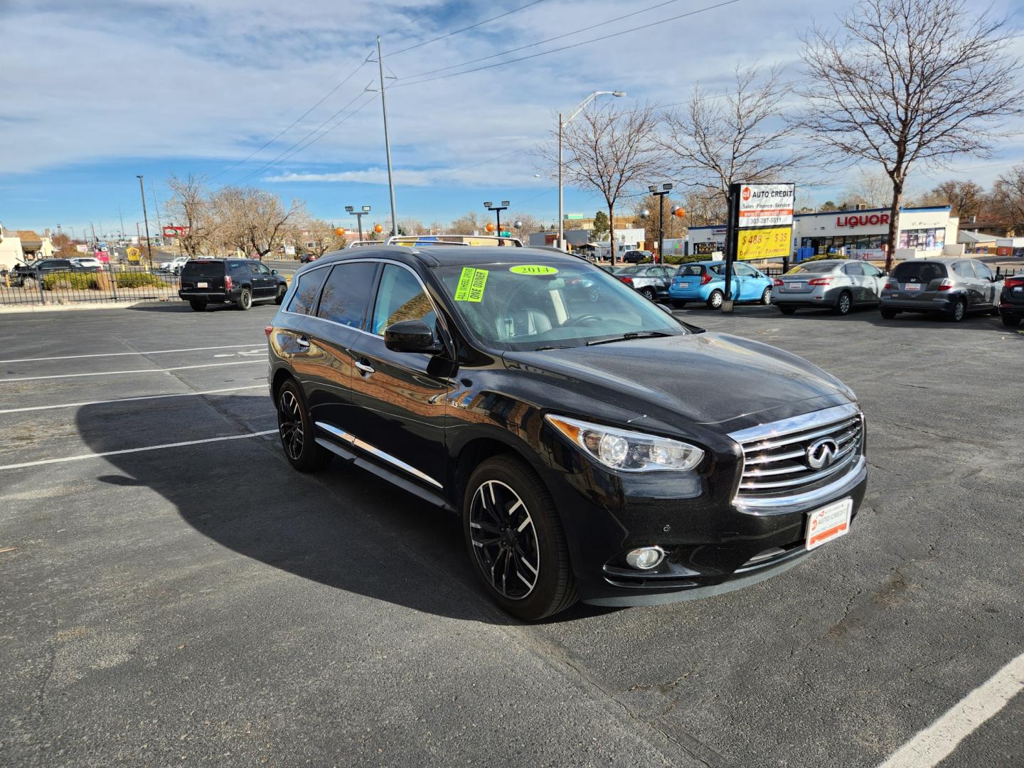 2014 INFINITI QX60 BASE AWD (5N1AL0MM9EC) with an 3.5L V6 DOHC 24V engine, located at 10890 W. Colfax Ave., Lakewood, CO, 80215, (303) 274-7692, 39.739914, -105.120132 - Photo#3